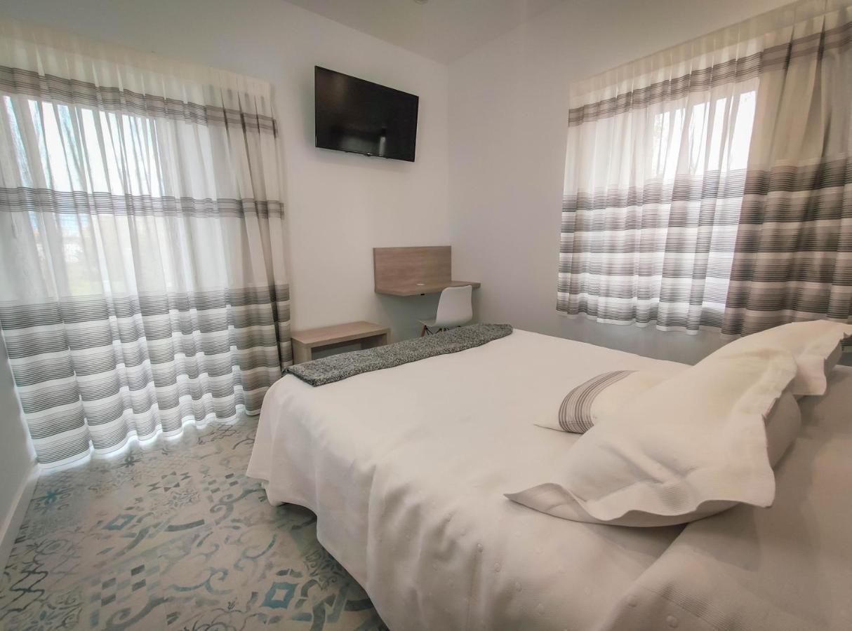 Hostal Oleo Auto Check-In Santander Exteriör bild