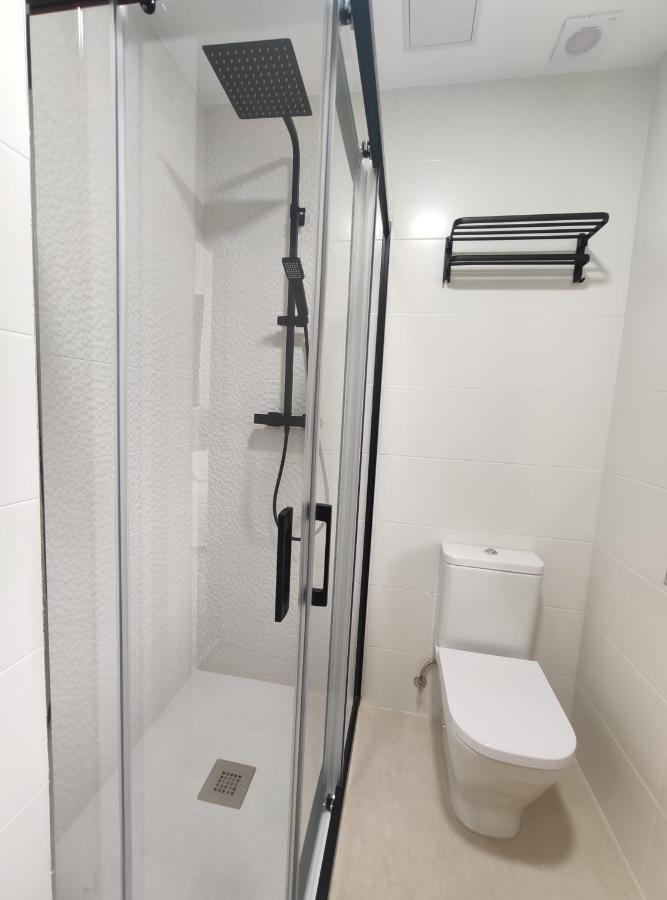 Hostal Oleo Auto Check-In Santander Exteriör bild